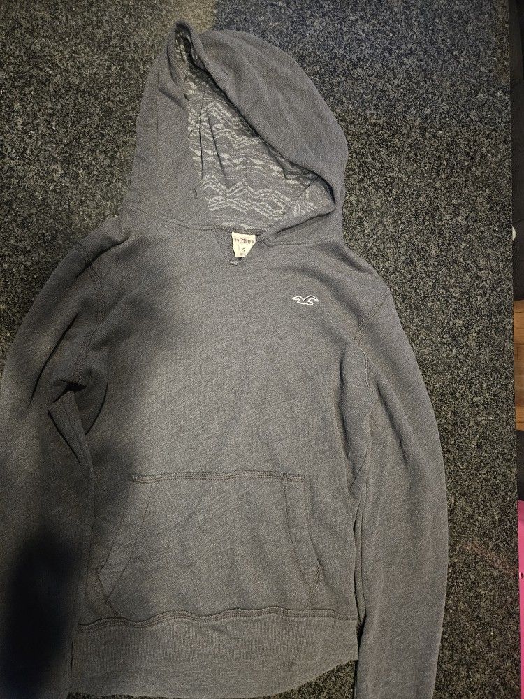 Hollister Hooded Sweatshirt