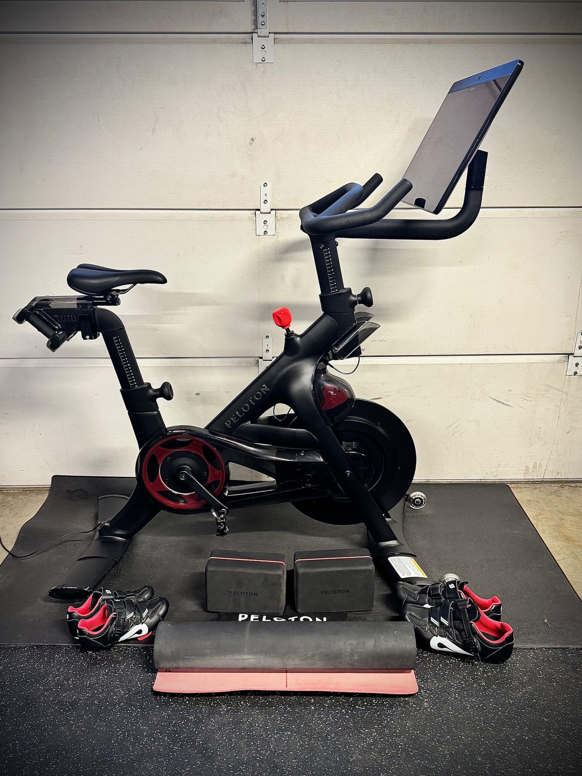 Peloton + Bike - Like New, Almost 300 Rides, Santa Clarita