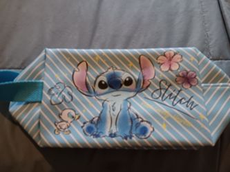 Stitch   purse.