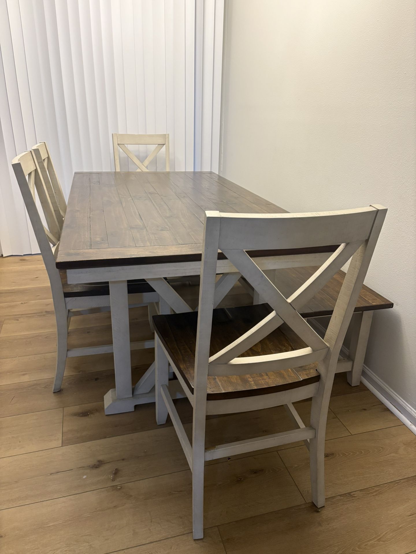 Dinning table set