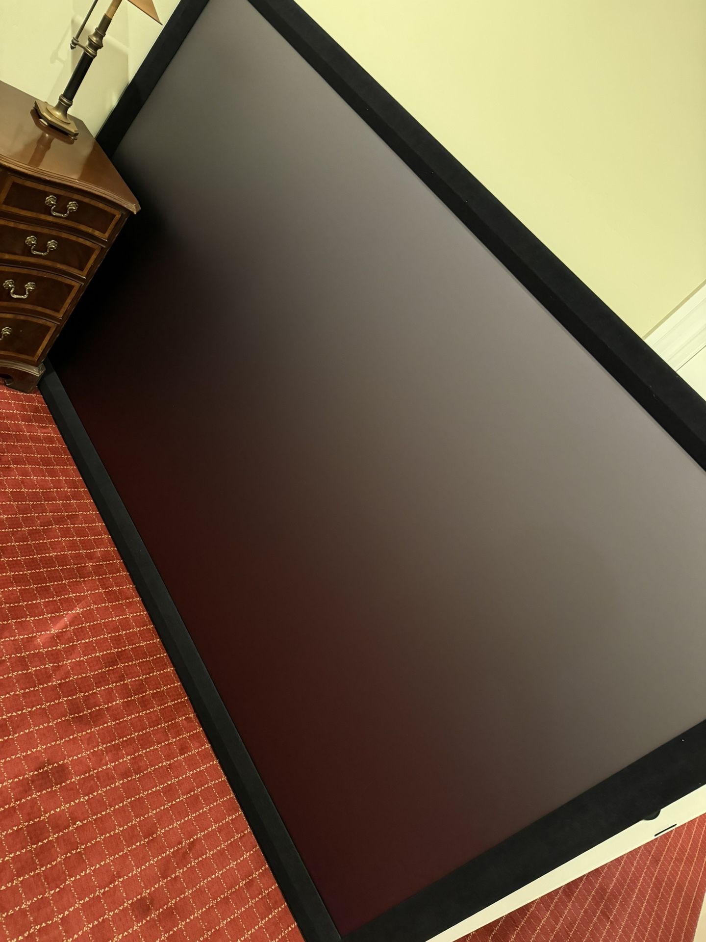 Projector Screen