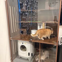 Custom Luxury Cat Condo / Solid Wood Cat Villa / Furniture Style