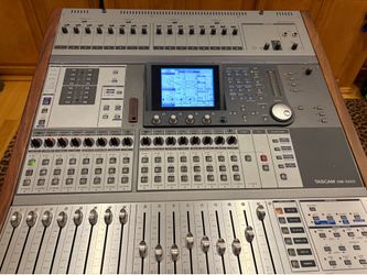 Tascam DM 3200