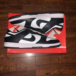 Nike Dunk Low