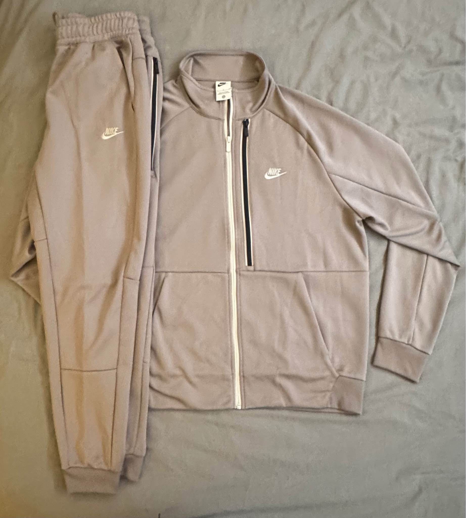 Nike N98 Tech Tribute Track Jacket 'Moon Fossil' Men Size Large & Pants size Med (Like New)