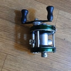 Ambassadeur... 5500 0 ... ( fishing reel ... ) ...