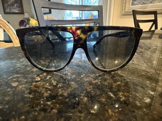 Women’s Celine Sunglasses.. Authentic!!