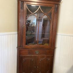 Antique curio Display