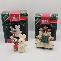 2 Hallmark Glee Club Bears 1991 Ornament Tender Touches Snow twins rabbit lot set

Tender Touches Collection 1991
Glee Club bears
SNOW twins

Ornament