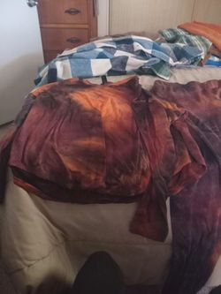 Two Woman Large Casual Lounge wear.