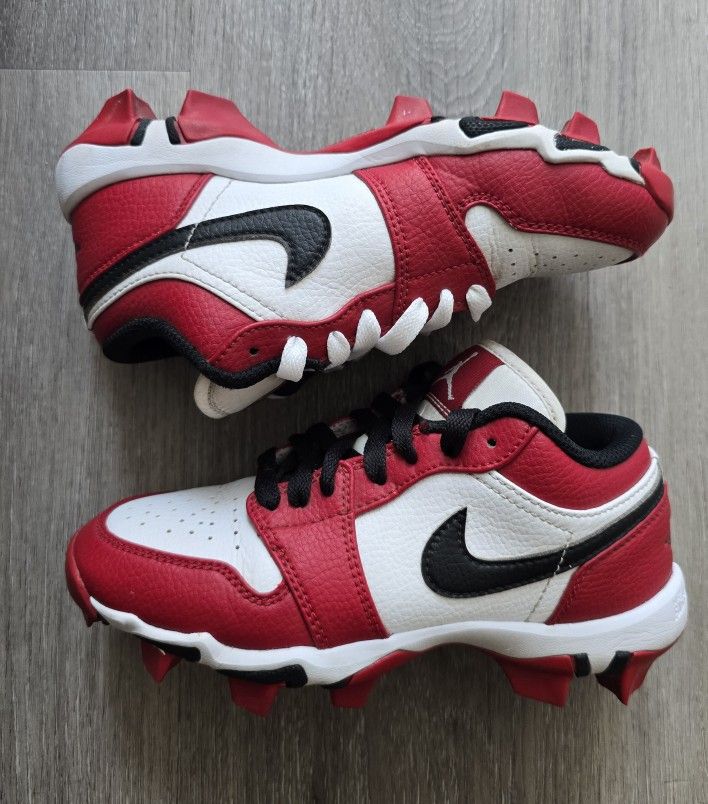Jordan 1 Low Cleat