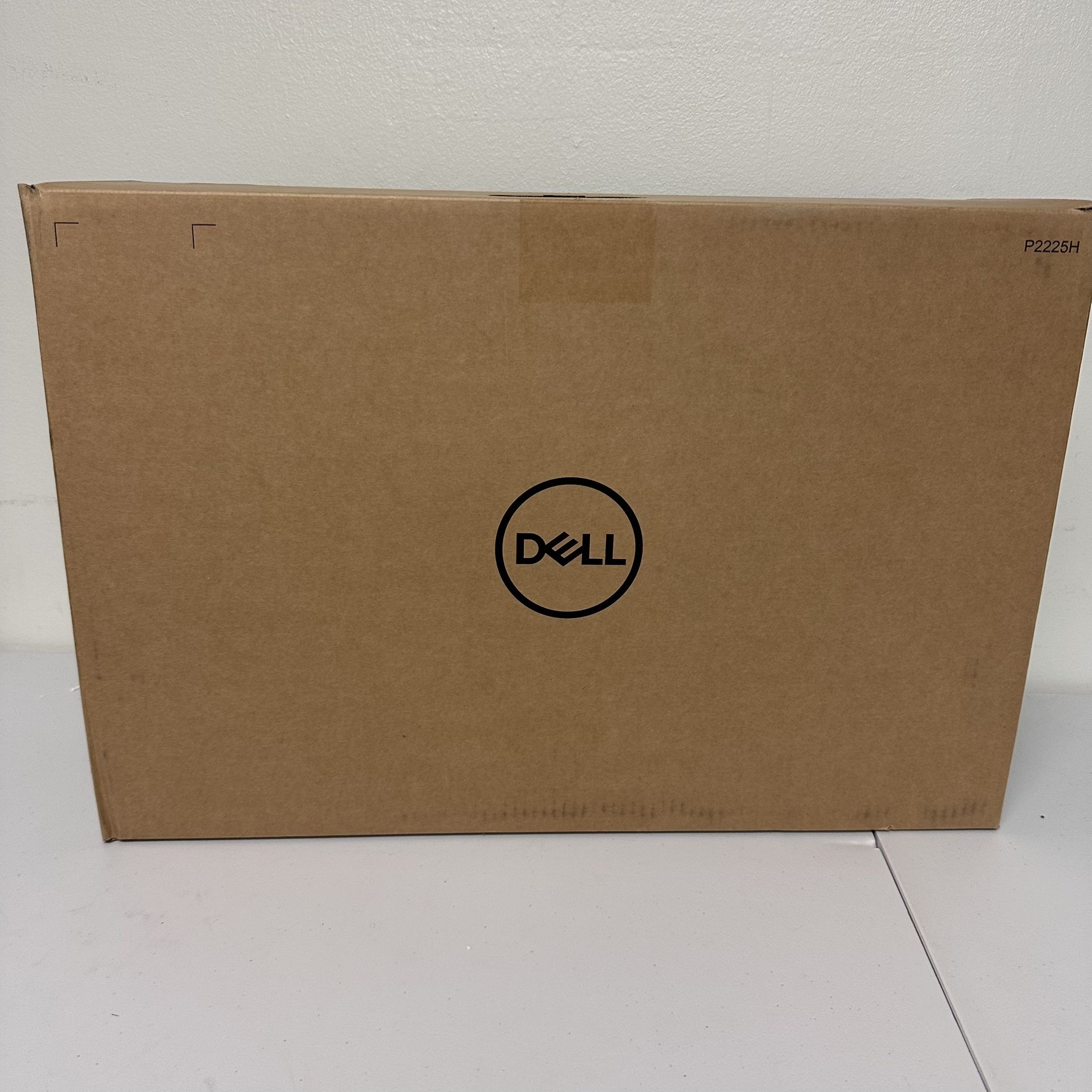 Dell 21.5" 100 Hz IPS FHD Monitor 5ms gray-to-gray (Fast mode) 8ms gray-to-gray (Normal mode) 1920 x 1080 99% sRGB P2225H