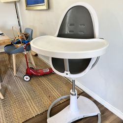 Bloom highchair