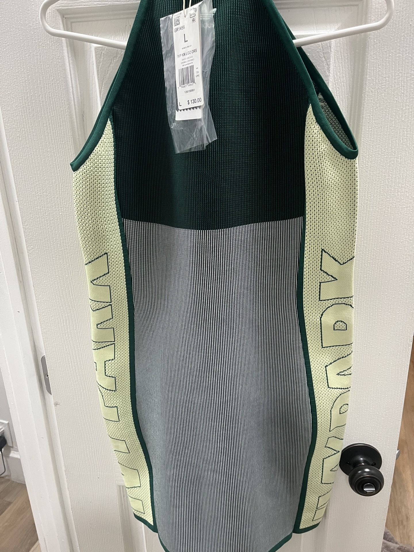 Dress Adidas