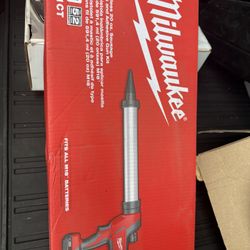 Milwaukee Caulking Gun