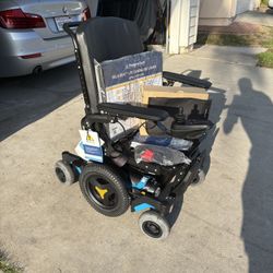 Electric Wheelchair 