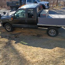 05 Ford F250 plow truck