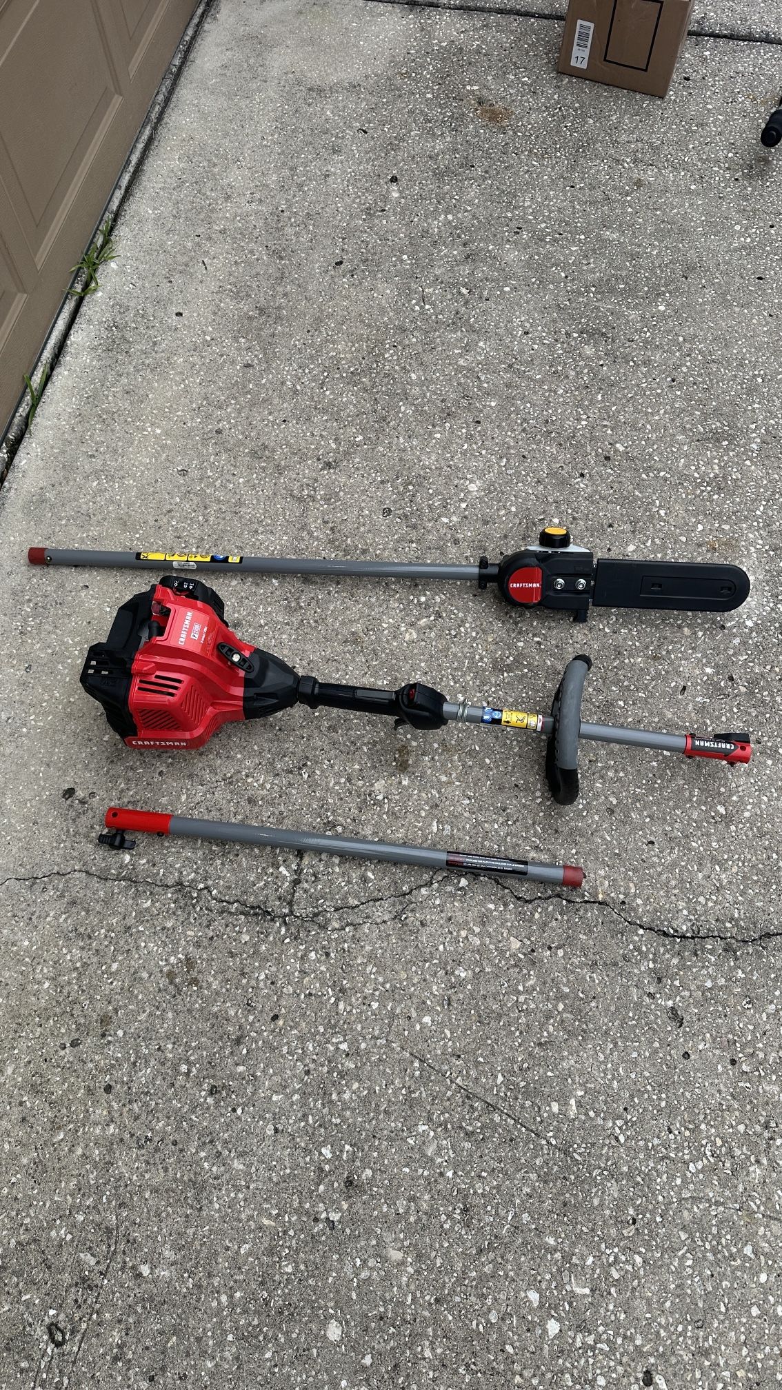 NEW CRAFTSMAN P2100 10-in 25-cc 2-cycle Gas Pole Saw Home Work Yard Tree Job Site NEW