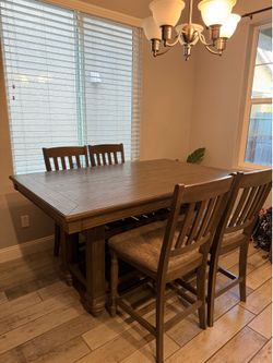 Counter Height Dinner Table