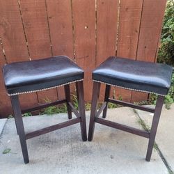 Counter.or Island Stools.blk. seat & Brn. Legs