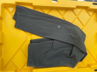 Lululemon pants.