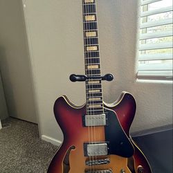 Ibánez electric guitar
