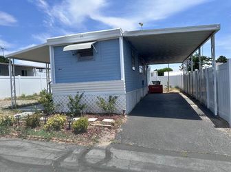 Mobil Home In Senior Park 55 Plus