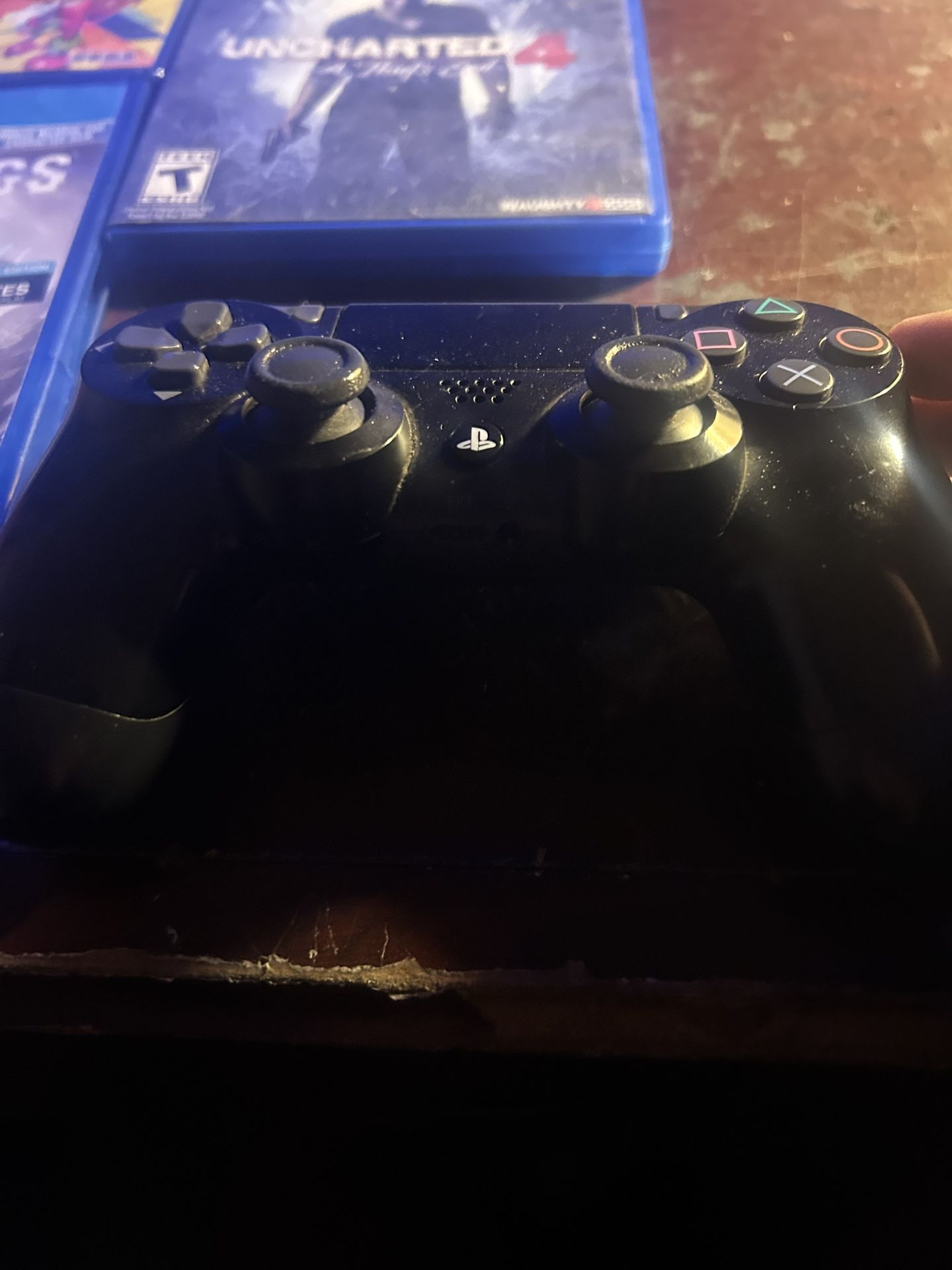 PS4 Controller And Games
