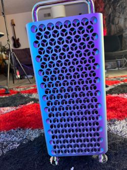 2019 Mac Pro 16-Core Xeon W / 96GB RAM / 2TB SSD / Radeon 580X