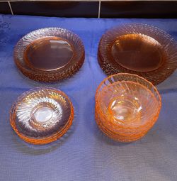 Beautiful Vintage Set Of Pink Swirl Arcoroc Dinnerware 