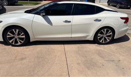 2017 Nissan Maxima
