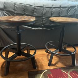 2 Bar Stool 