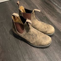 Blundstone Boots Size 9 