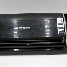 FoodSaver 2-In-1 Manual Operation Food Preservation System FM3620 Vacuum Sealer