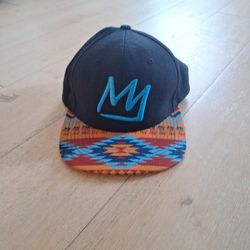 Mammoth Hat Specialized For BIG HEADS