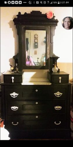 BEAUTIFULLY Refurbished Antique Eastlake Gentlemen's Dressing Table w/Mirror