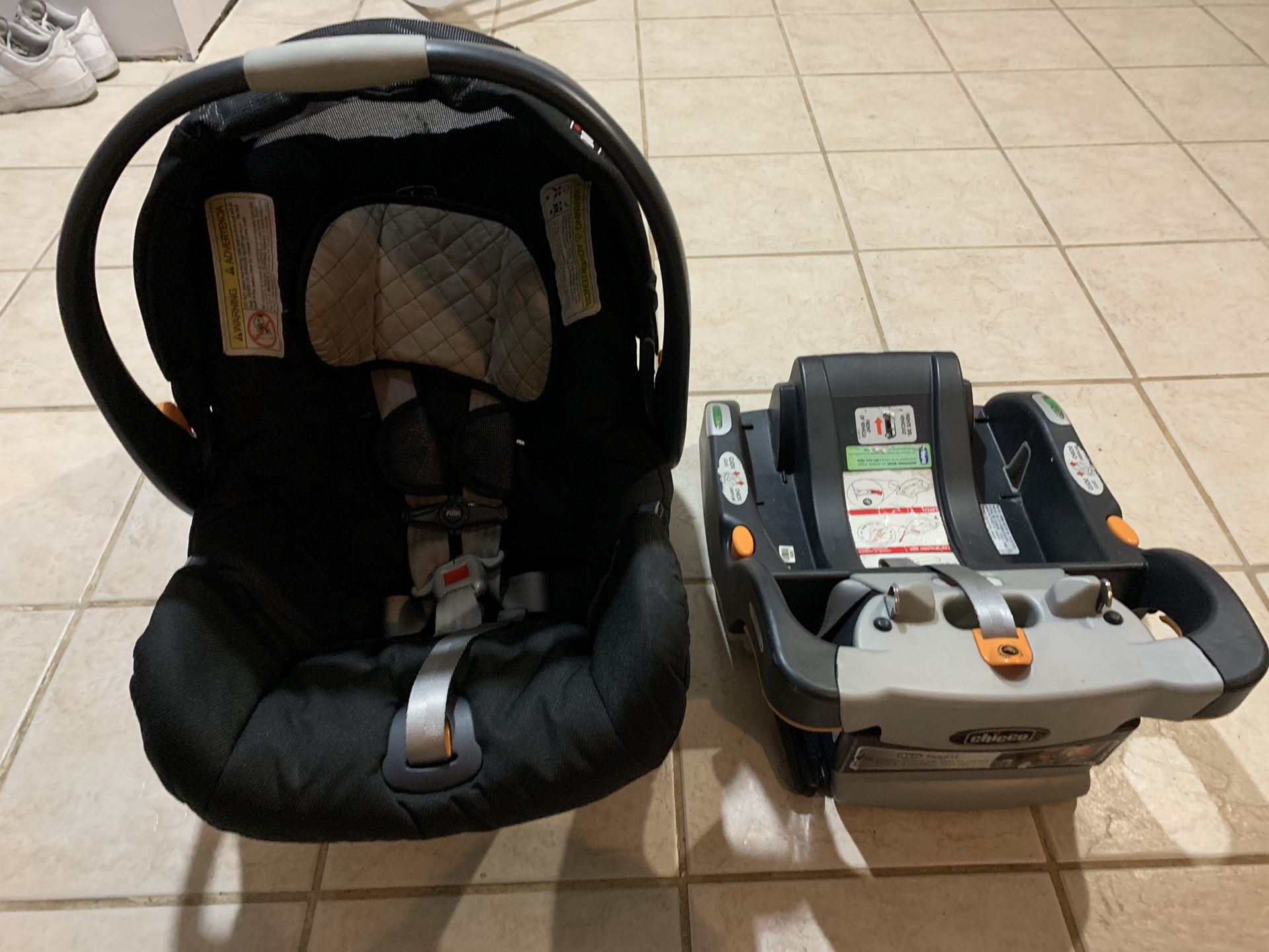 Infant car seat