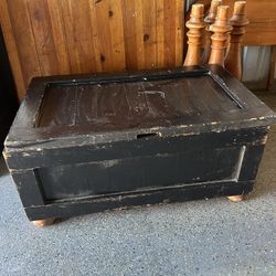 This End Up Storage Trunk 