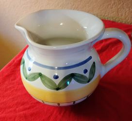 Brand New Williams Sonoma 32 Oz Pitcher - Made In Italy