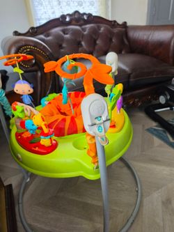 Baby bouncer