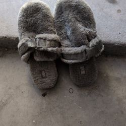 UGGs