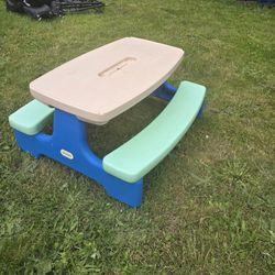 Picnic Kids Table