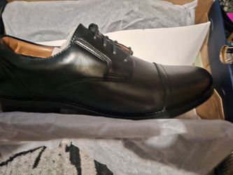 Black Leather Dress shoes dockers 10.5