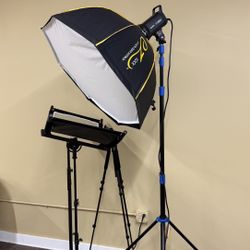 Godox SL100Bi Studio Light Kit + Light Reflector 