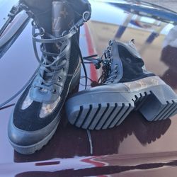 Louis Vuitton Boots Size 8/41