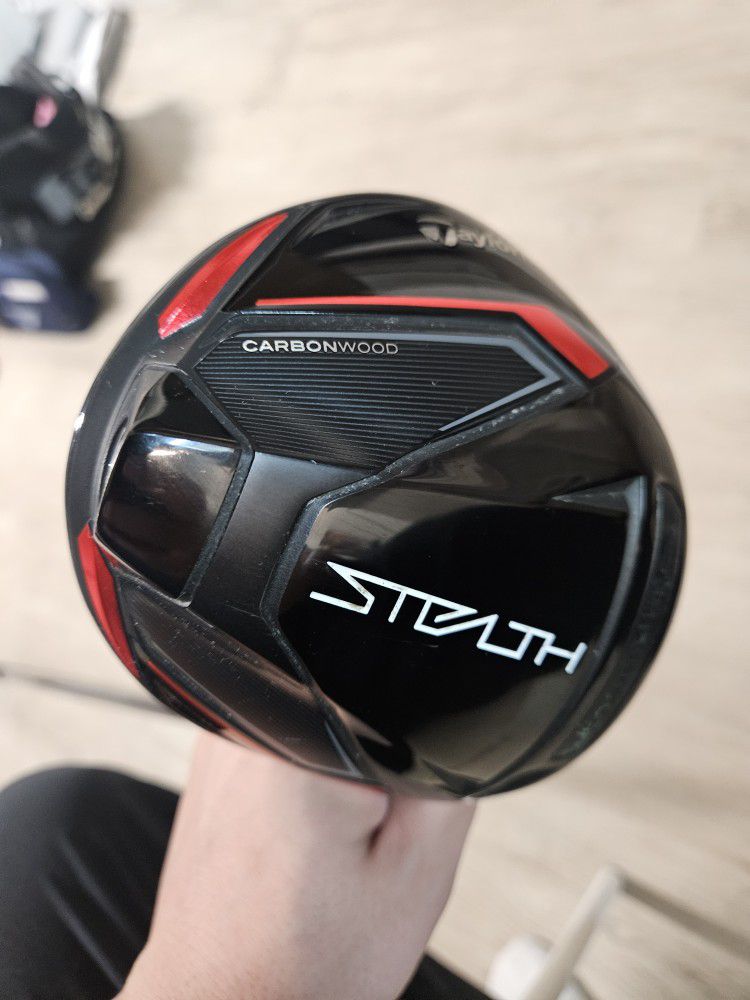 Taylormade Stealth 10.5 With Stiff Shaft