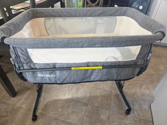 Mika Micky bassinet