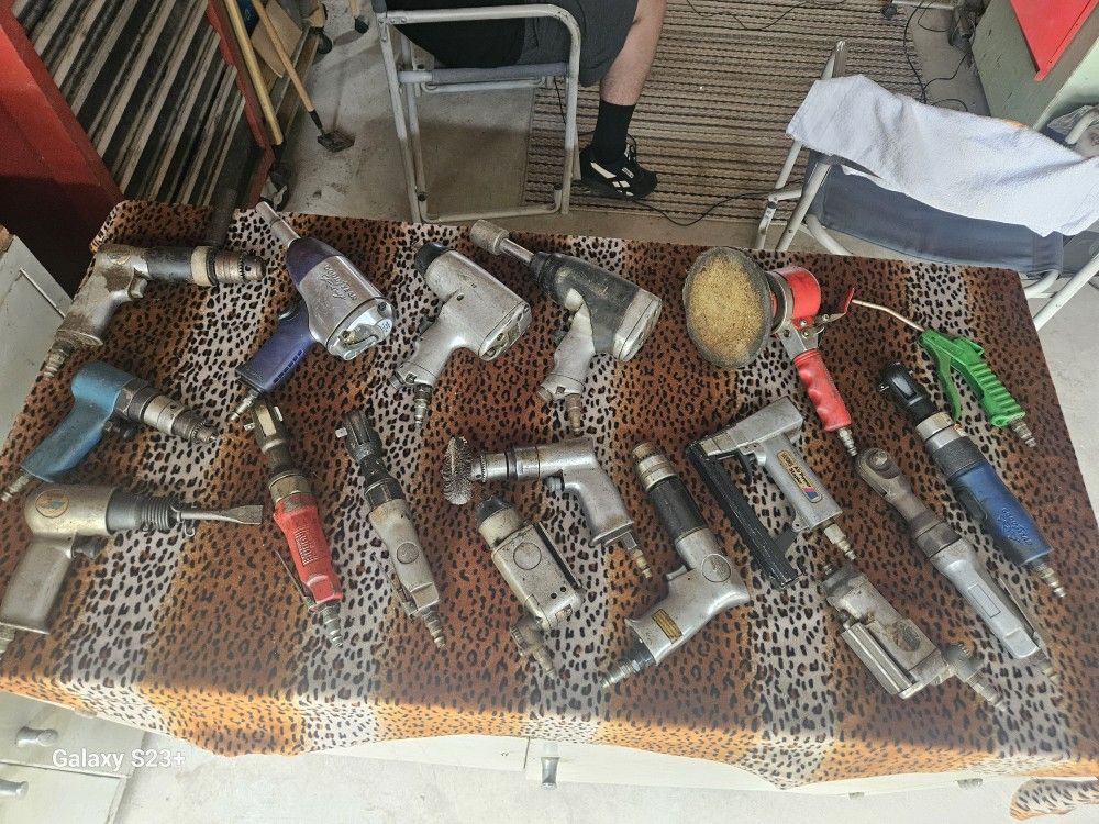 Assorted Air Tools