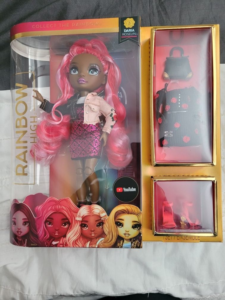 Rainbow High Doll