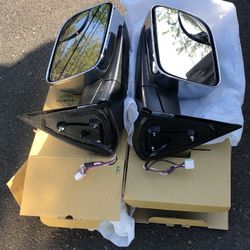 BRAND NEW TRAIL-RIDGE MIRRORS SET (Driver and Passenger Sides) FOR 2016-2023 TOYOTA TOCOMA